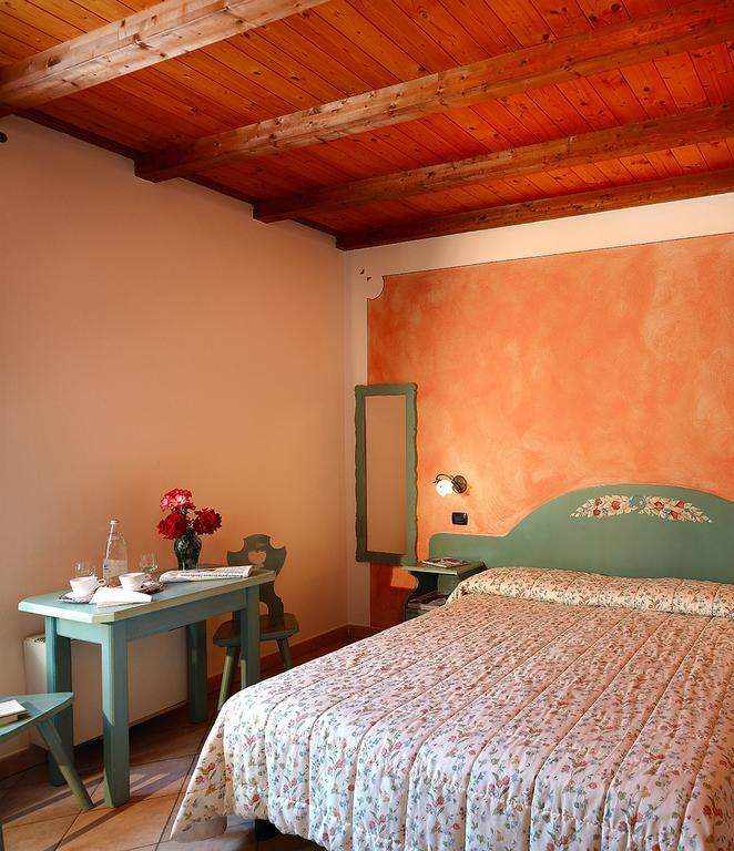 Agriturismo Roeno Belluno Veronese Exterior foto